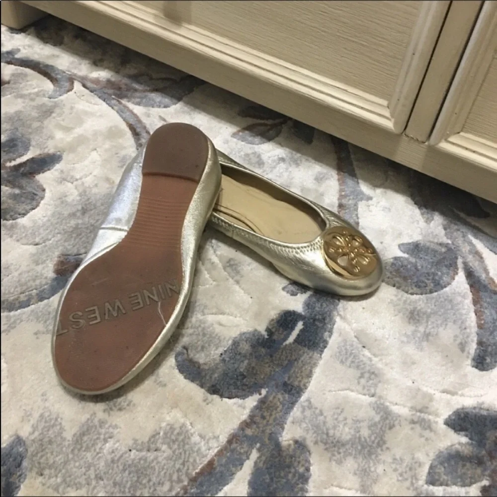Nine west flats